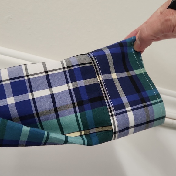 J. Crew plaid button down shirt in great condition! Dry cleaned, ready to wear! - Picture 4 of 7